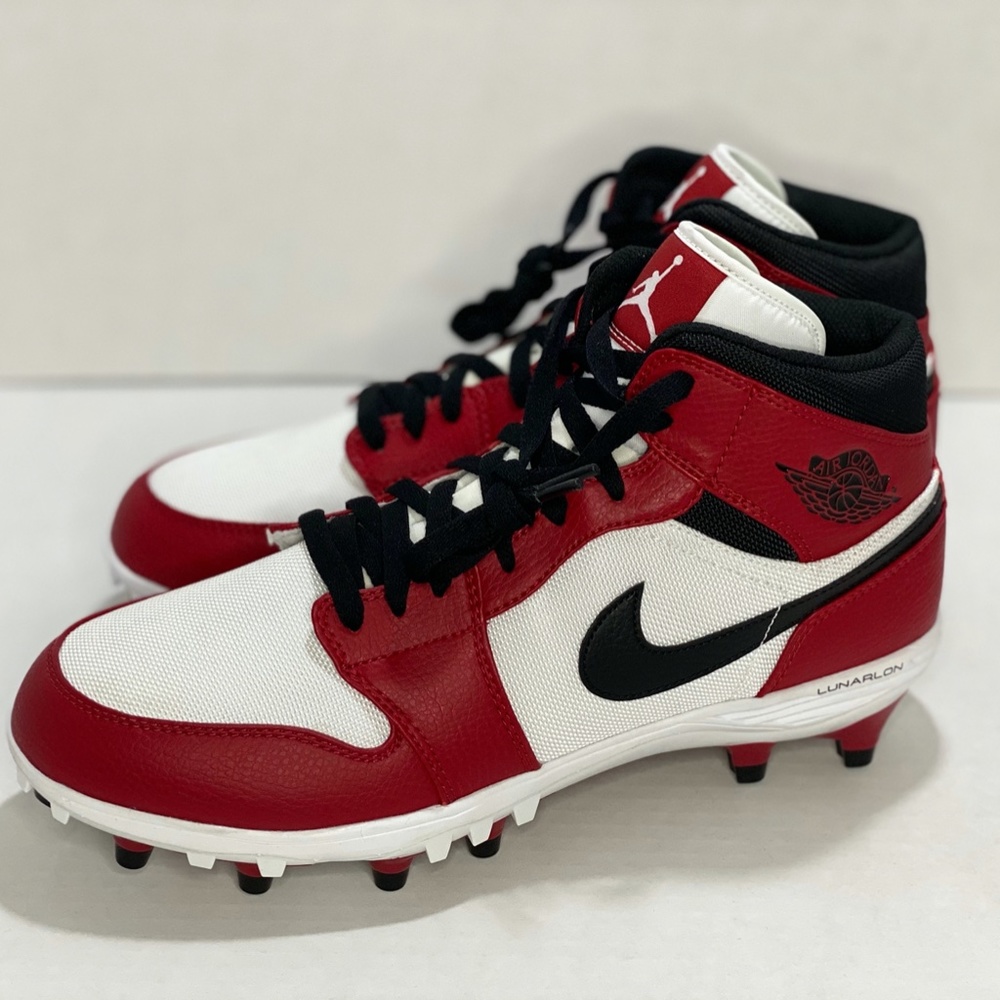 Nike Air Jordan TD Mid Football Cleats sz 10.5 Red